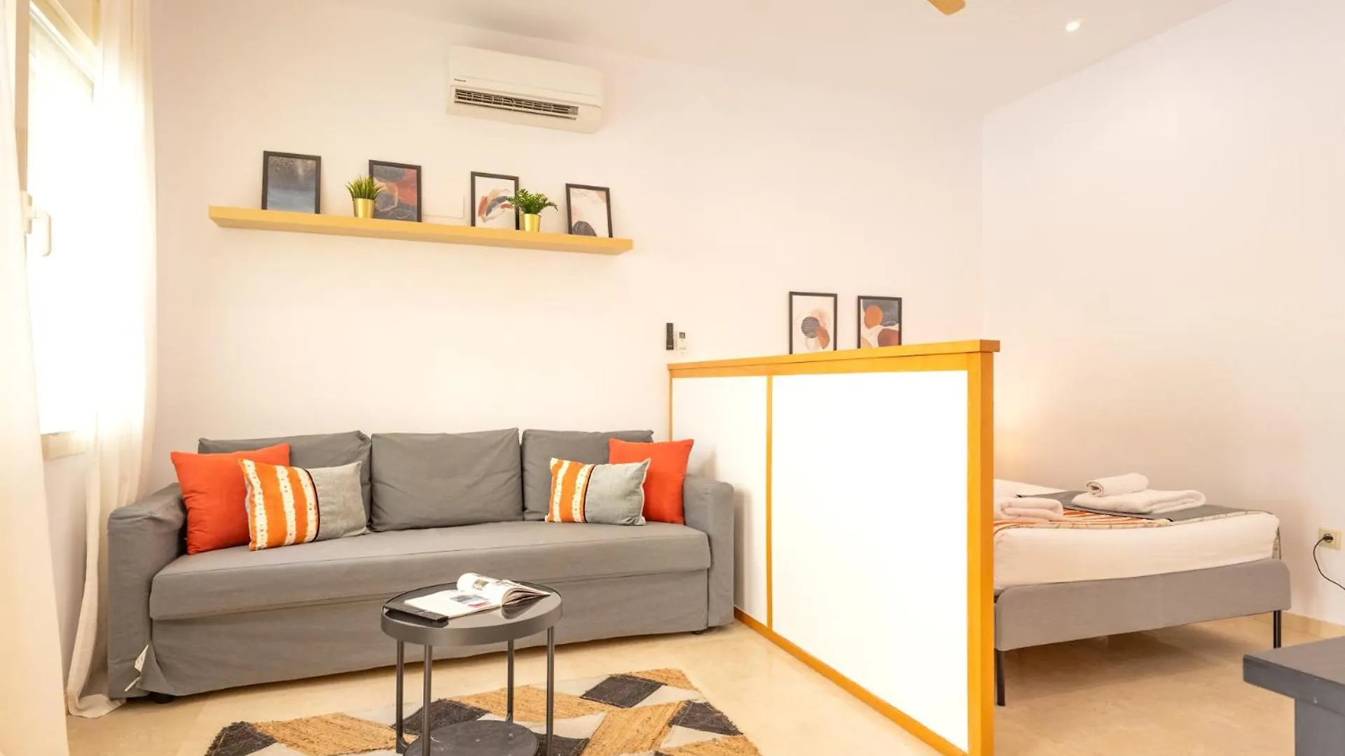 Isg Apartments Estudio En La Alameda Seville